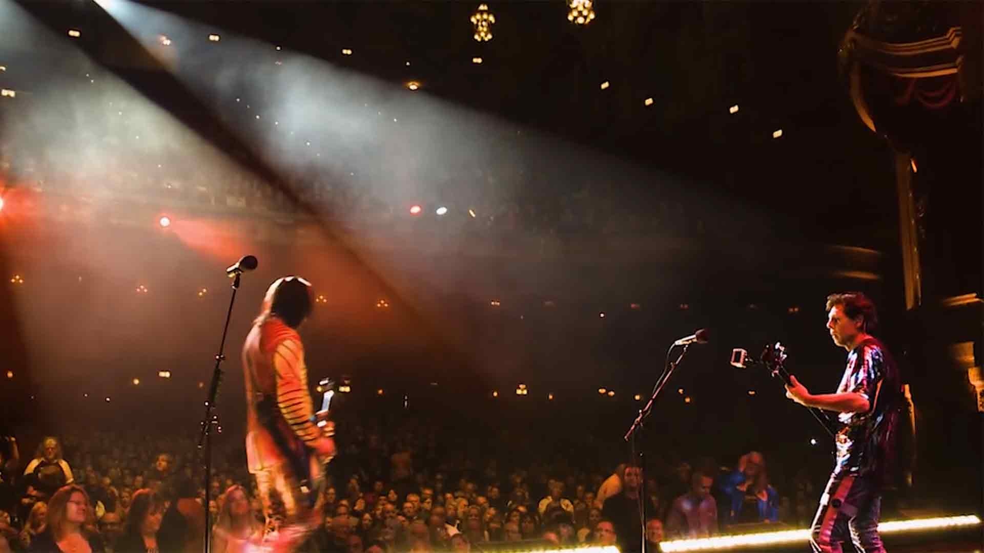 Utopia Live at The Chicago Theater.